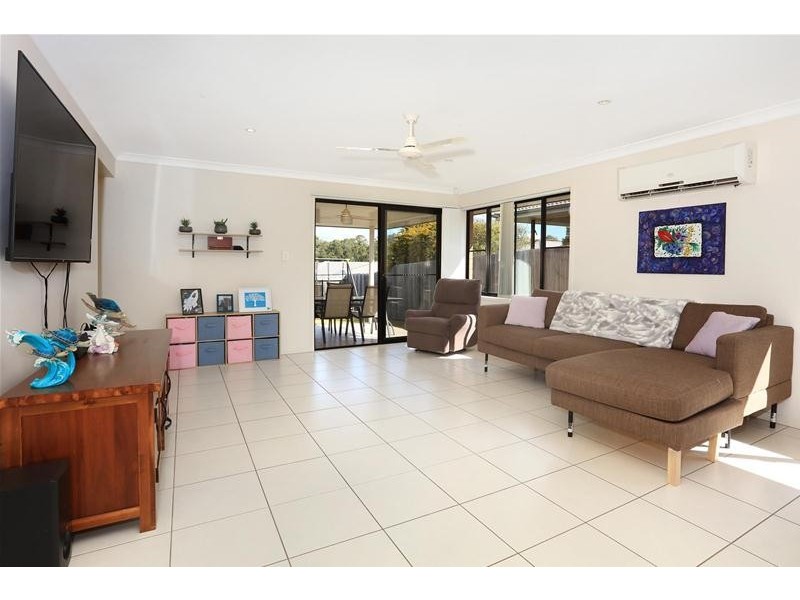 4 Oscar Close, Ormeau QLD 4208