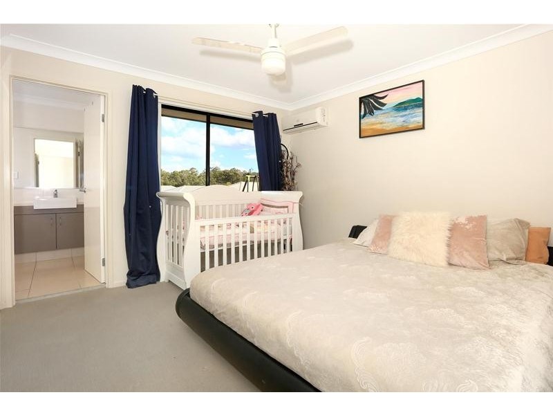 4 Oscar Close, Ormeau QLD 4208