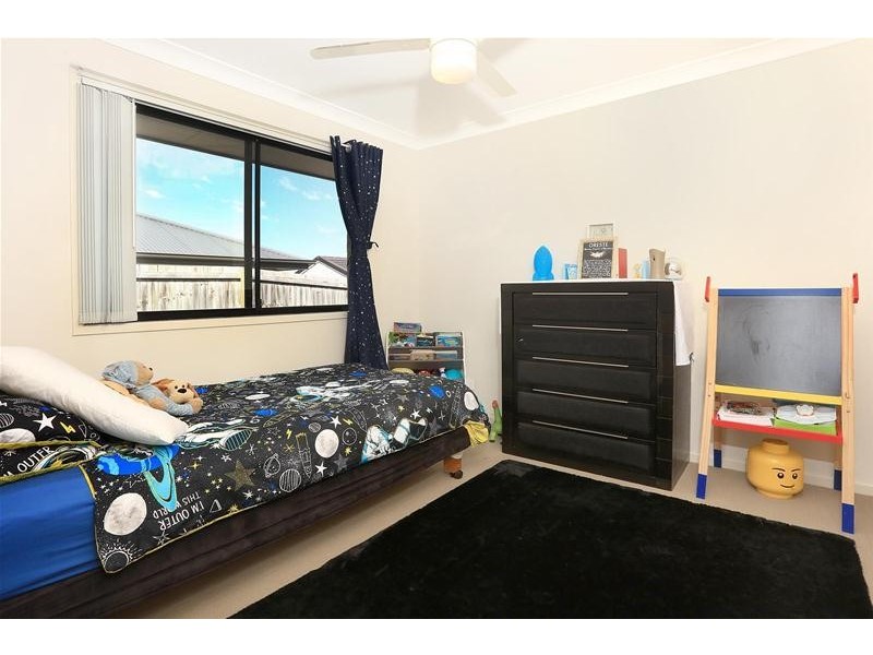 4 Oscar Close, Ormeau QLD 4208