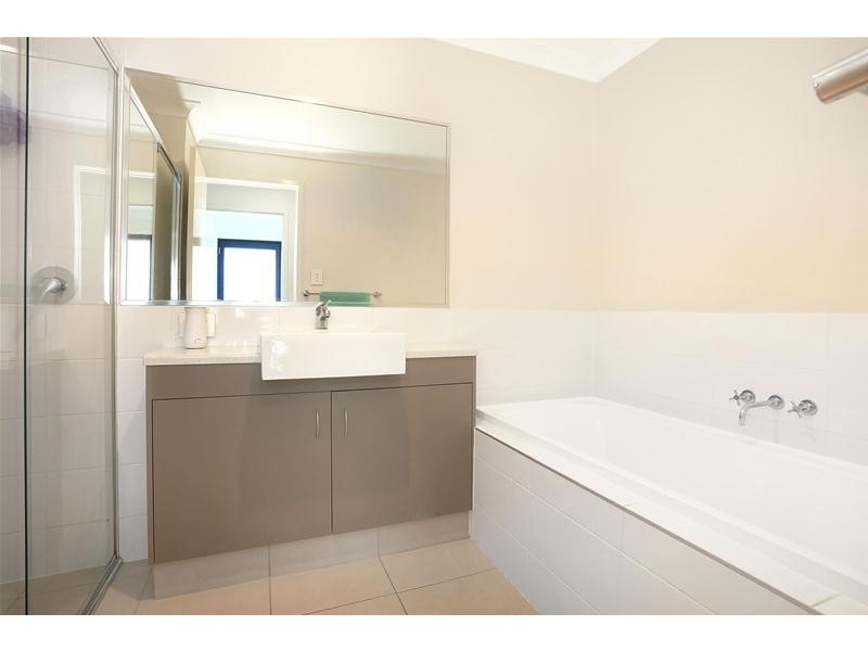 4 Oscar Close, Ormeau QLD 4208