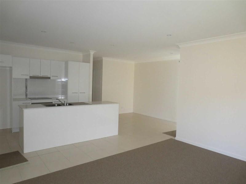 1/15 Chrome Drive “Oreland Estate”, Pimpama QLD 4209