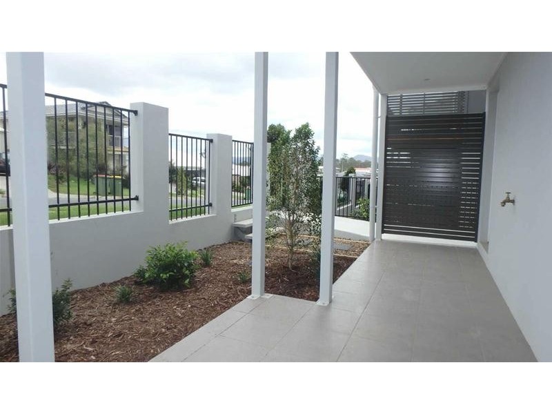 3/23 garden Road, Coomera QLD 4209