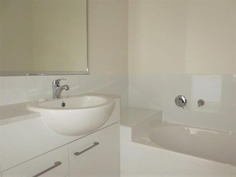 1/33 Chrome Drive, Pimpama QLD 4209