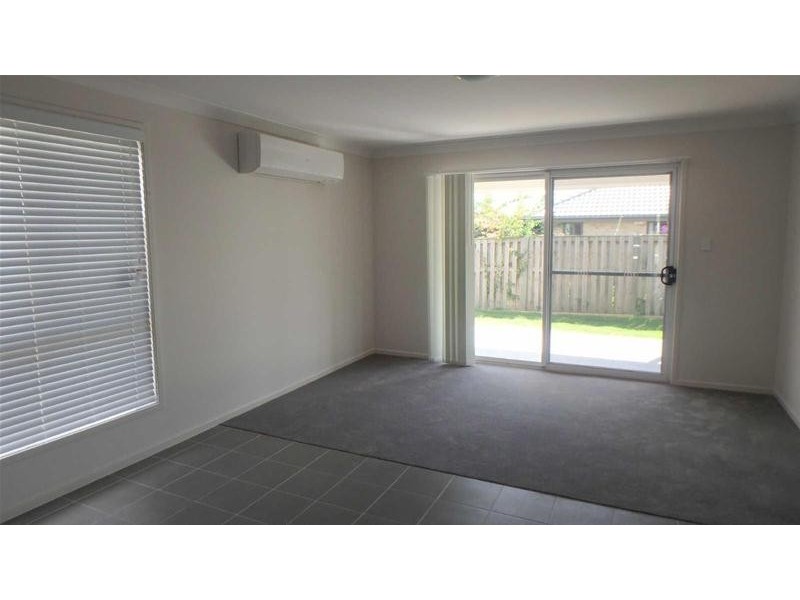 8  Freedman Drive, Willow Vale QLD 4209