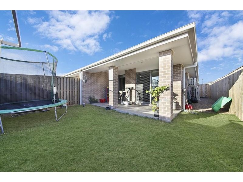 11 Peppertree Street, Pimpama QLD 4209