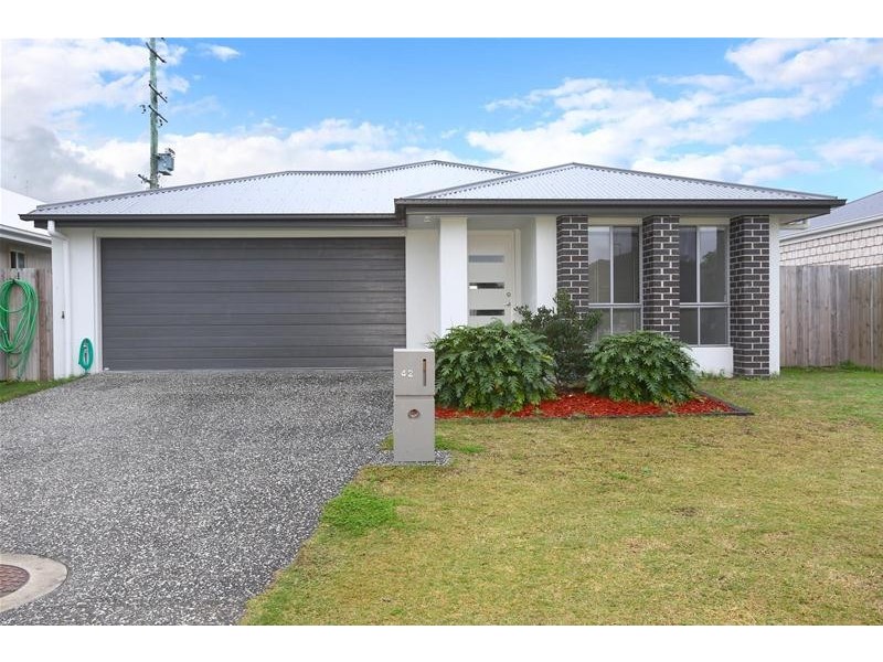 42 Banrock Street, Pimpama QLD 4209