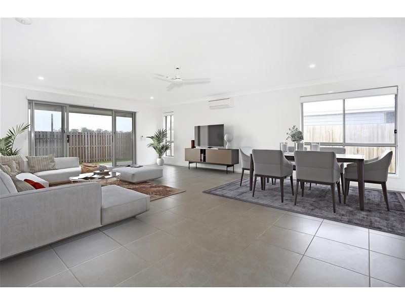 42 Banrock Street, Pimpama QLD 4209