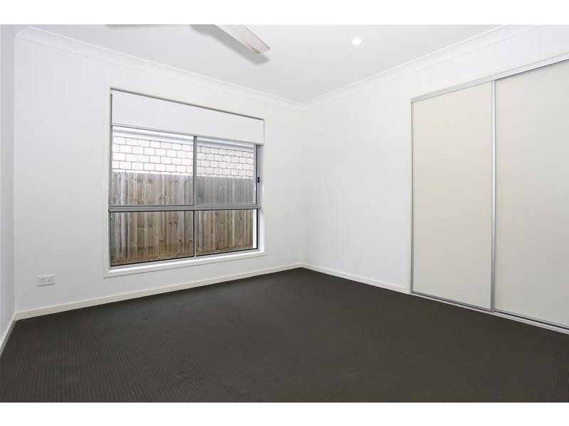 42 Banrock Street, Pimpama QLD 4209