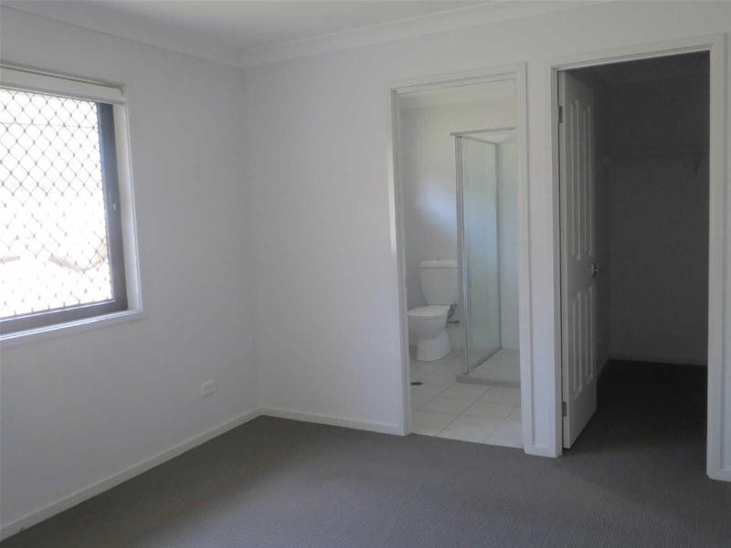 25 Oscar Close, Ormeau QLD 4208