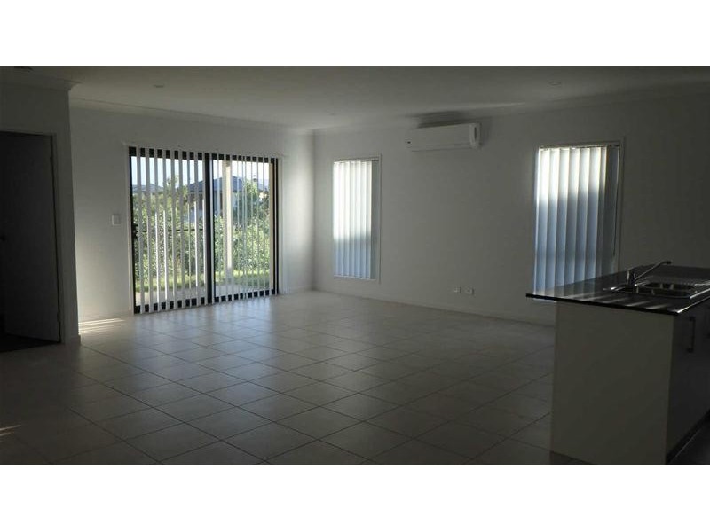 11  Tindale Place, Coomera QLD 4209