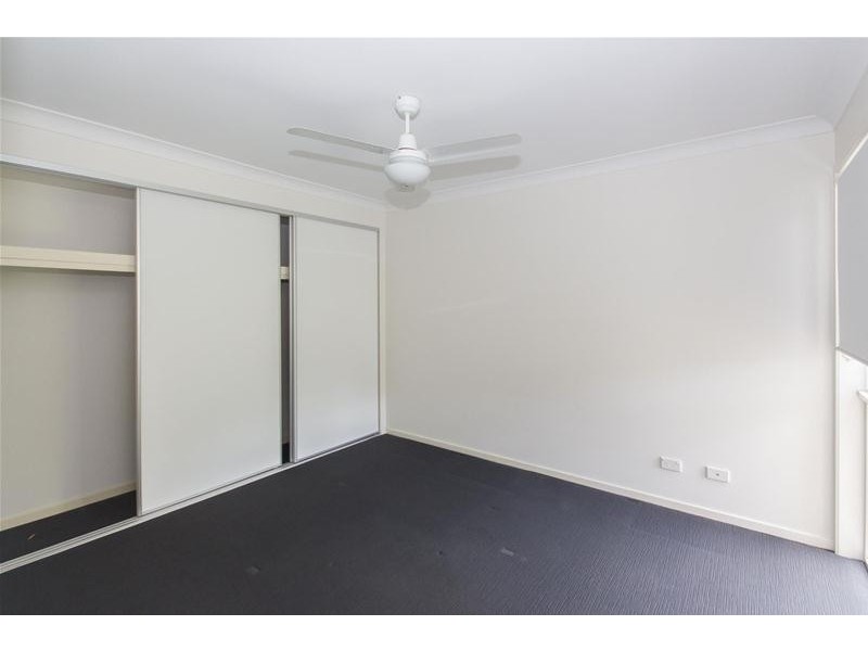 1/66 Milbrook Crescent, Pimpama QLD 4209