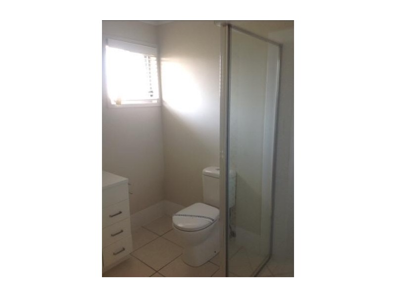 1/5  Copper Parade, Pimpama QLD 4209