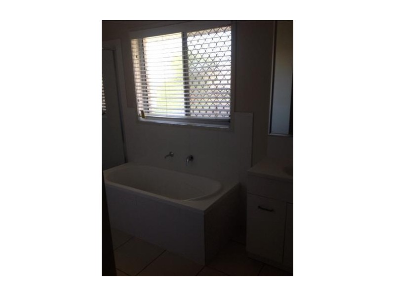 1/5  Copper Parade, Pimpama QLD 4209