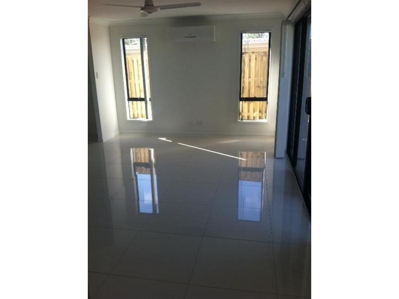 13  Sky Crescent, Pimpama QLD 4209