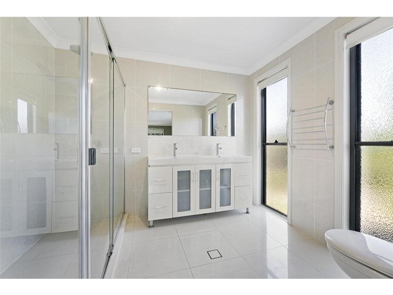 17 Brilliant Lane, Coomera QLD 4209