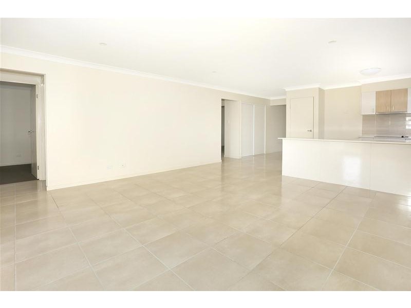 158 Dixon Drive, Pimpama QLD 4209