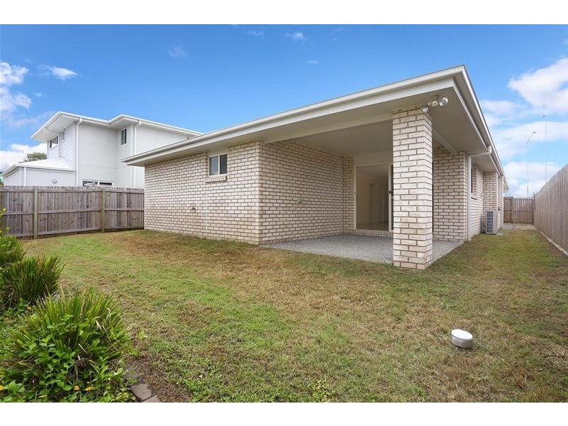 158 Dixon Drive, Pimpama QLD 4209