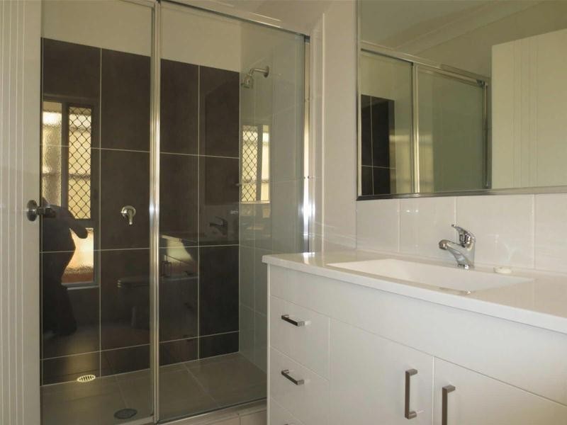 8 Sienna Crescent, Pimpama QLD 4209