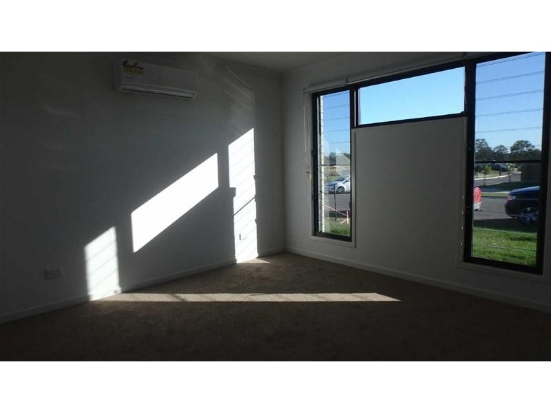 30  Augusta Boulevarde, Pimpama QLD 4209