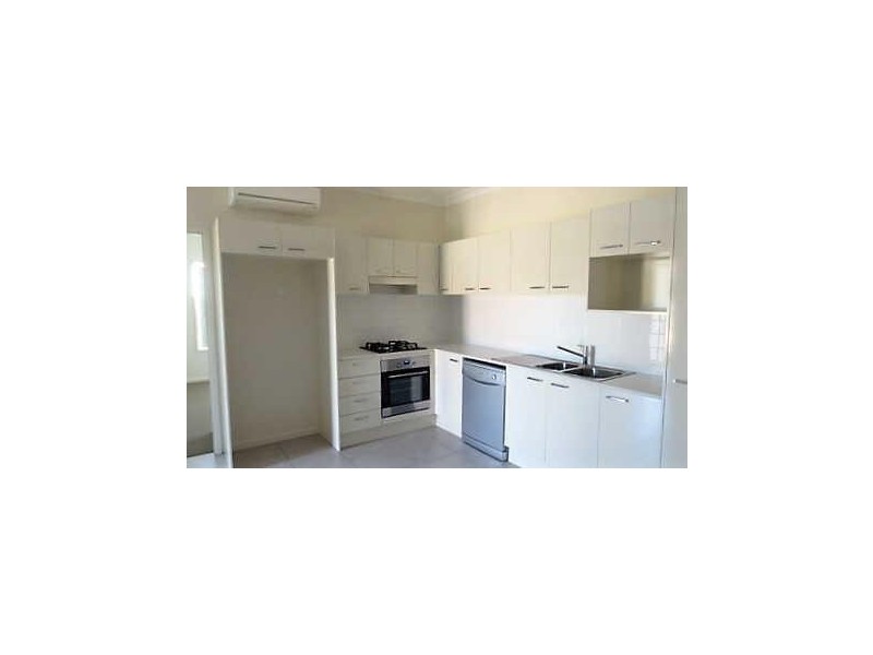 1/2  Banksia Road, Coomera QLD 4209