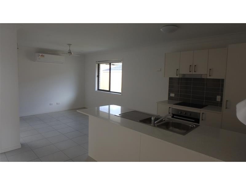 20 Milbrook Crescent, Pimpama QLD 4209