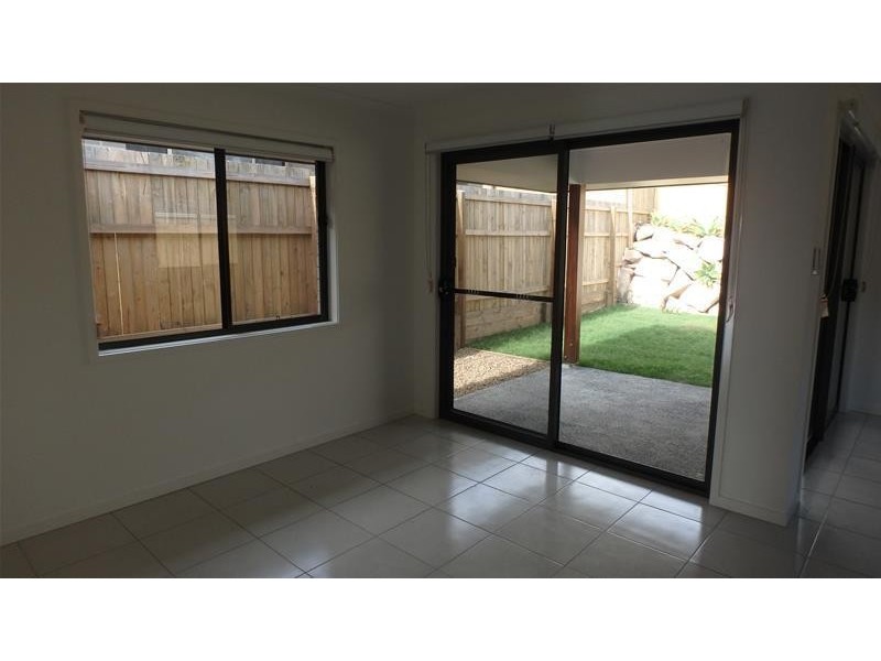 20 Milbrook Crescent, Pimpama QLD 4209