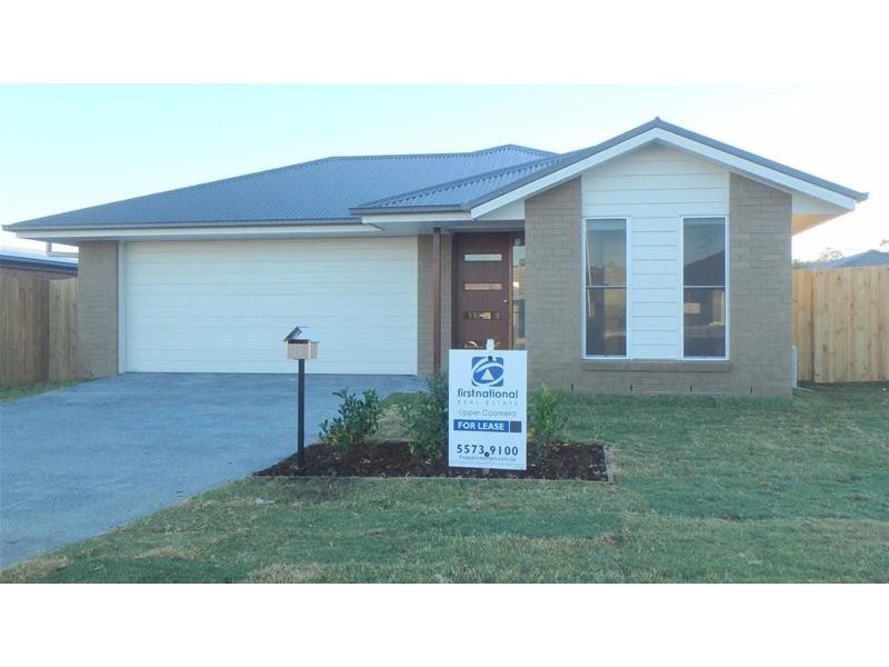 25 Augusta Boulevard, Pimpama QLD 4209