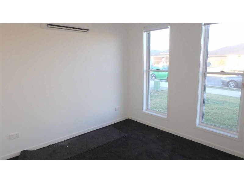 25 Augusta Boulevard, Pimpama QLD 4209