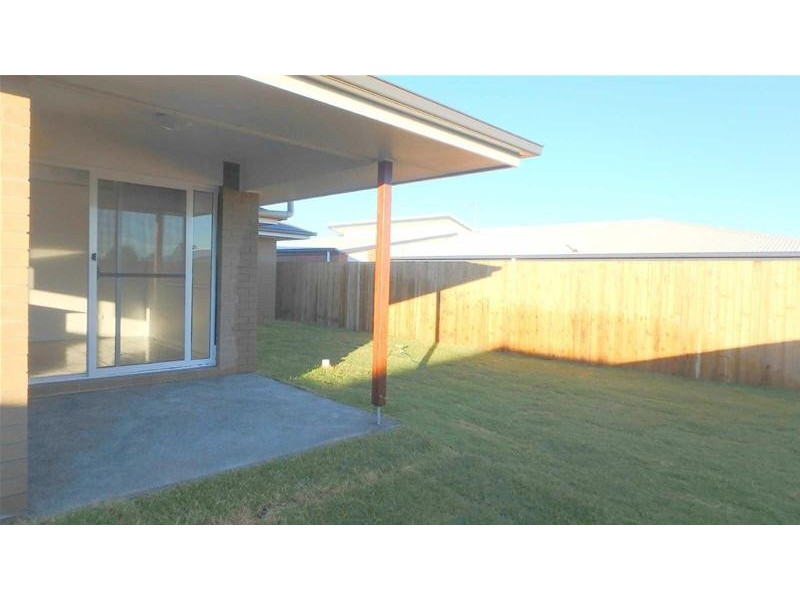 25 Augusta Boulevard, Pimpama QLD 4209