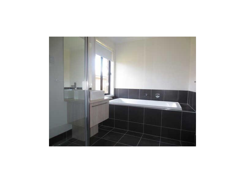 85 Beaumont Drive, Pimpama QLD 4209