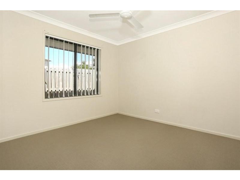 11 John  Crescent, Pimpama QLD 4209