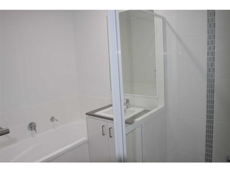 1/28  McWilliam Street, Pimpama QLD 4209