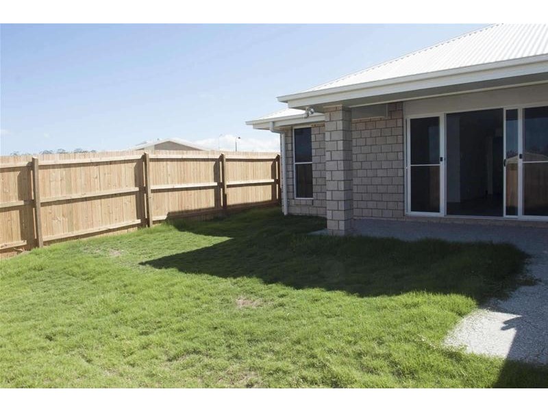 1/28  McWilliam Street, Pimpama QLD 4209