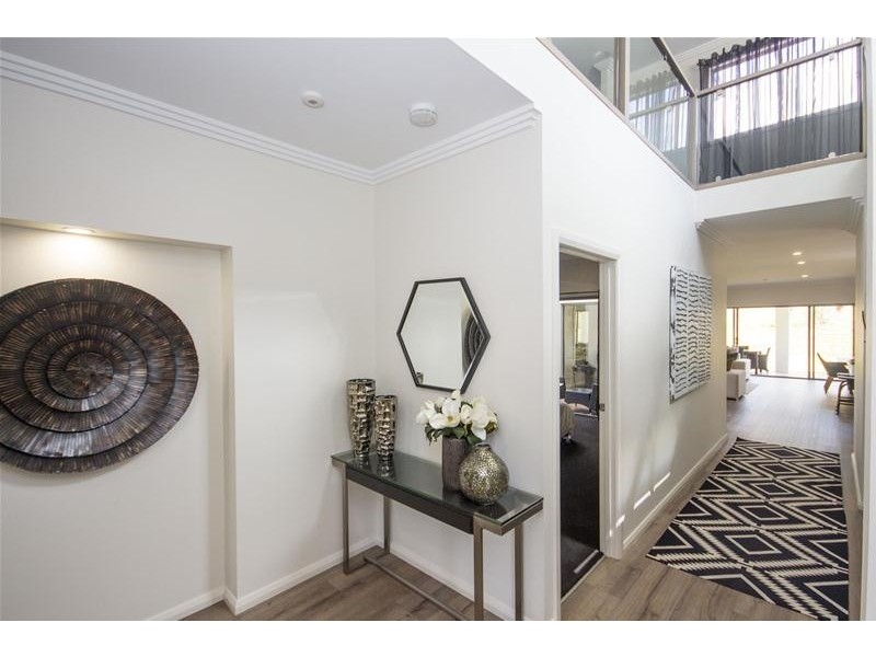 39 Hans Street, Upper Coomera QLD 4209