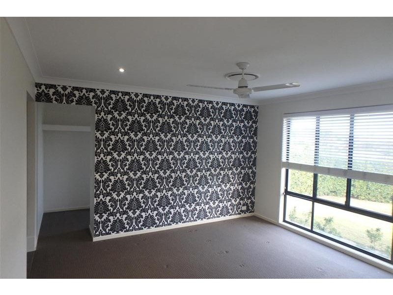 5 Turon Place, Upper Coomera QLD 4209