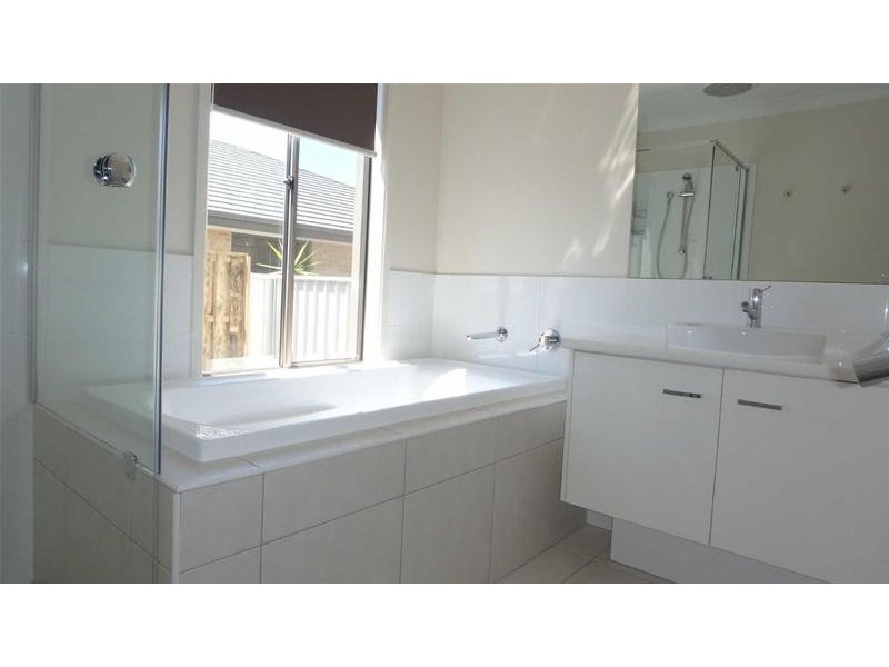 4  Park Vista Circuit, Coomera QLD 4209