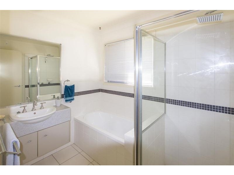 1/25 Blossom Street, Pimpama QLD 4209