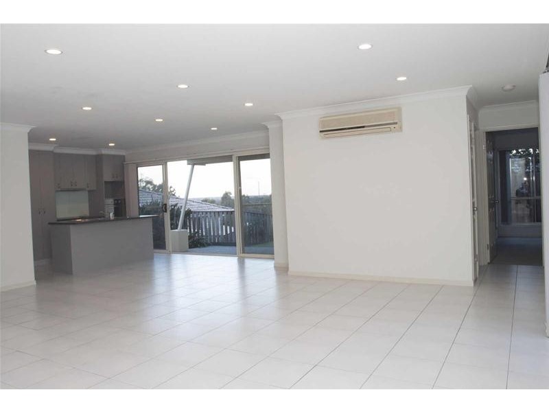 1/60  Annabelle Crescent, Upper Coomera QLD 4209