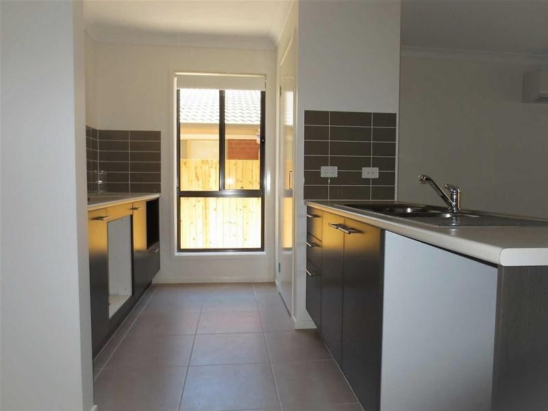 2/7  Lilly Pilly Drive, Coomera QLD 4209