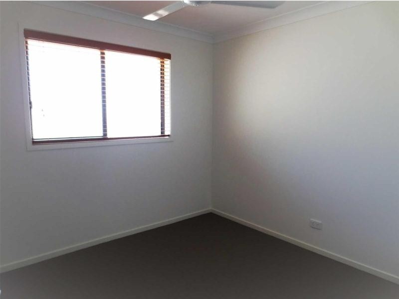 2/7  Lilly Pilly Drive, Coomera QLD 4209