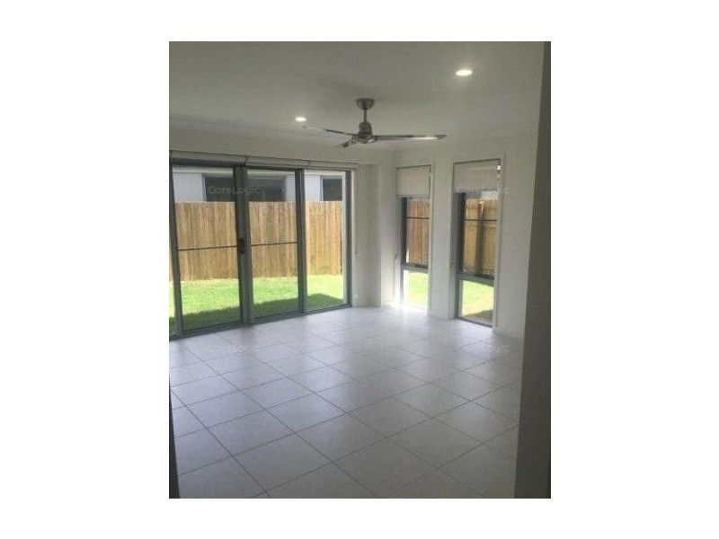 61  Hanover Drive, Pimpama QLD 4209