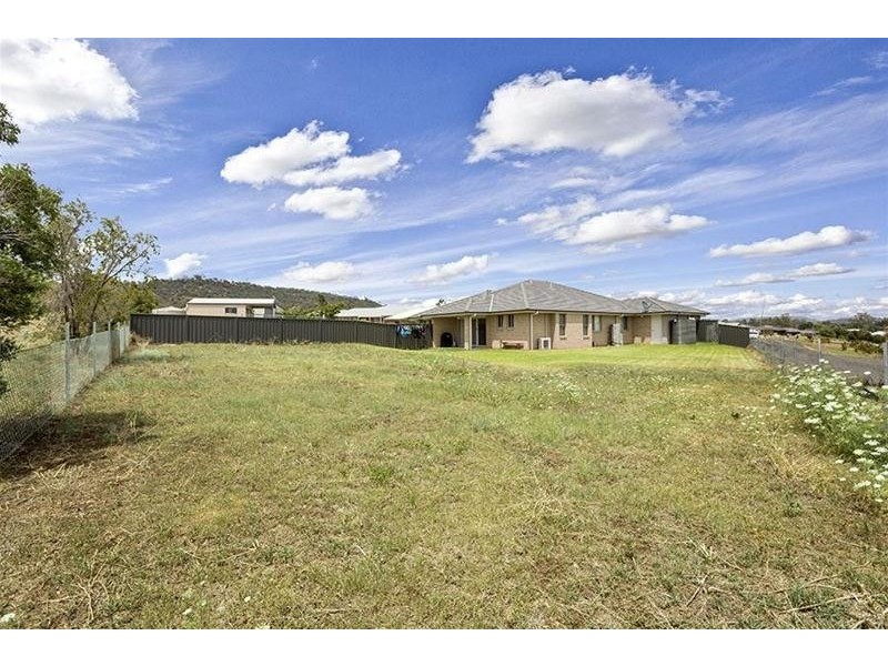 1/51-53 Silversmith Place, Gunnedah NSW 2380