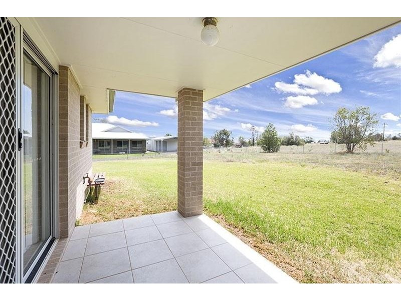 1/51-53 Silversmith Place, Gunnedah NSW 2380