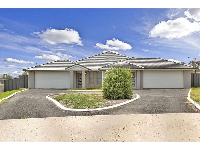 1/51-53 Silversmith Place, Gunnedah NSW 2380