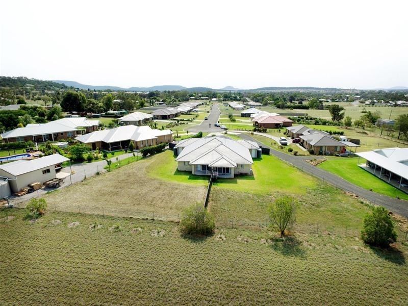 1/51-53 Silversmith Place, Gunnedah NSW 2380