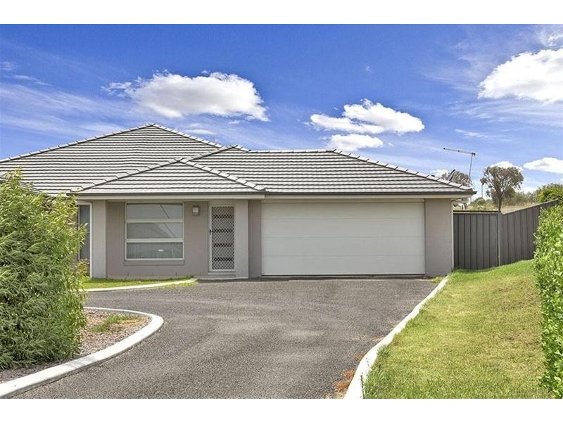 1/51-53 Silversmith Place, Gunnedah NSW 2380