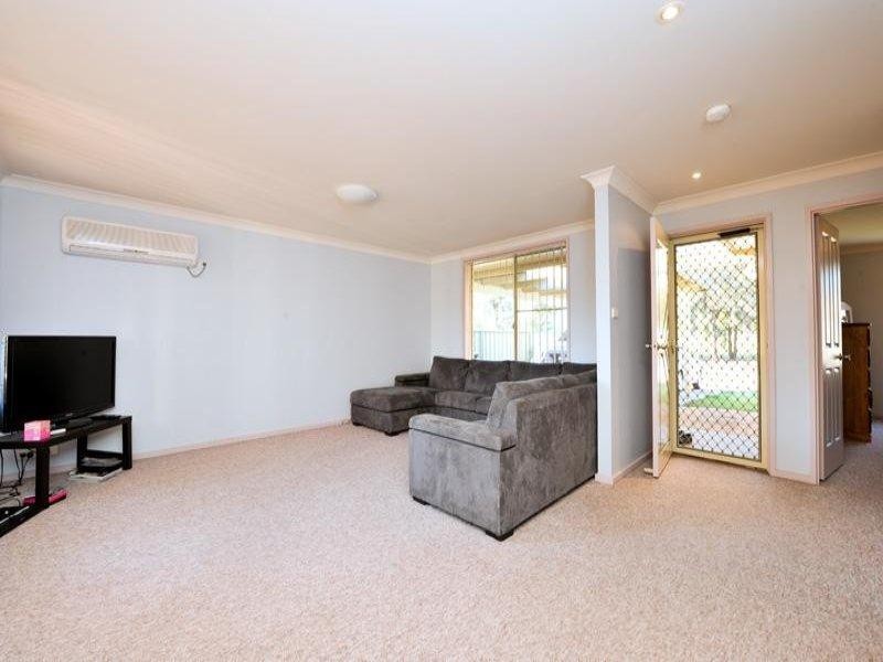 1/13 8th Division Memorial Avenue, Gunnedah NSW 2380