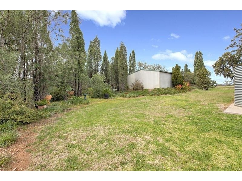 8 Pinehill Road, Gunnedah NSW 2380