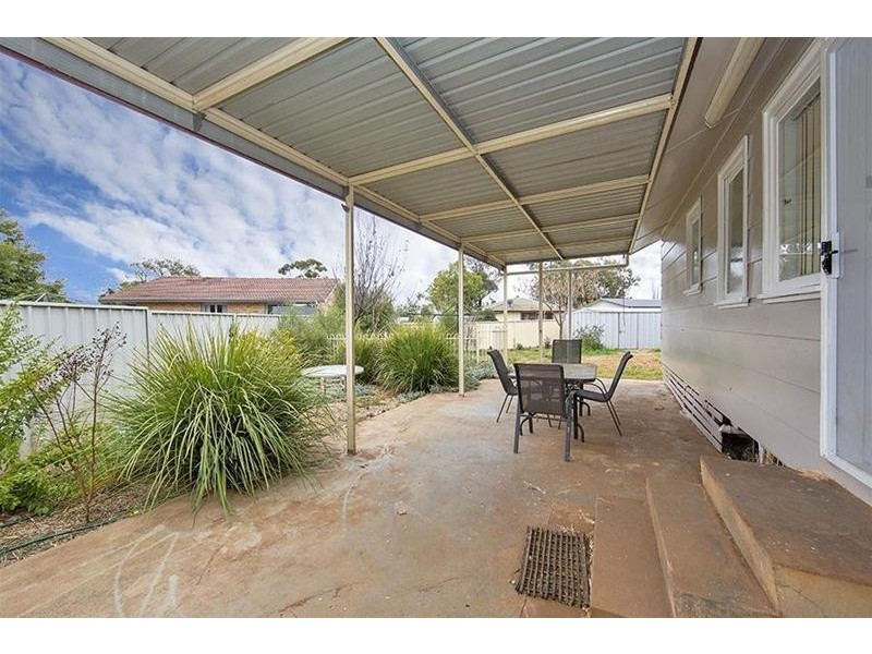 44 Jaeger Avenue, Gunnedah NSW 2380