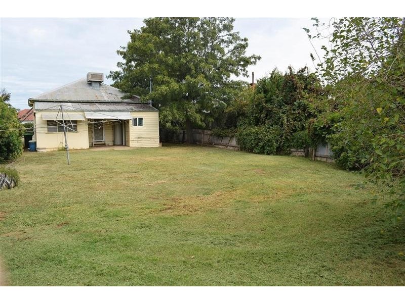 144 Bloomfield Street, Gunnedah NSW 2380
